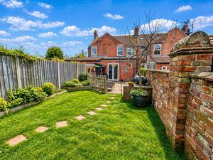 Photo 37- click for photo gallery